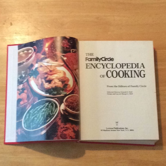 Thanksgiving Vibes The Family Circle Encyclopedia of Cooking - Picture 12 of 14